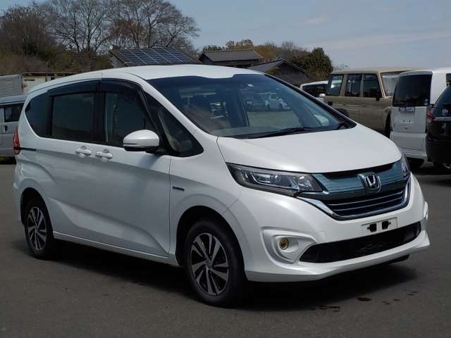HONDA FREED HYBRID