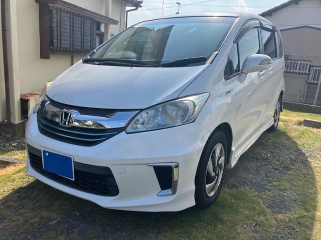 HONDA FREED HYBRID