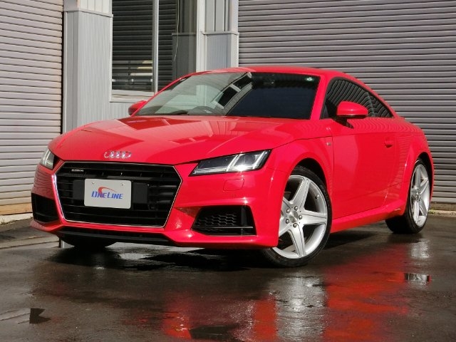 AUDI TT