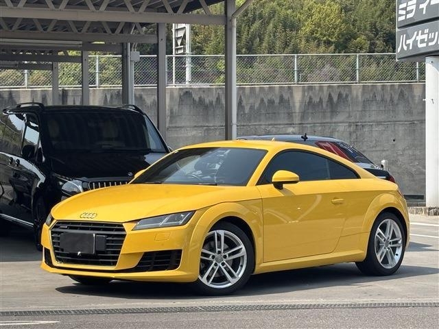 AUDI TT