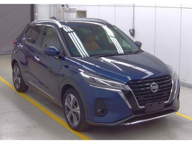 NISSAN KICKS
