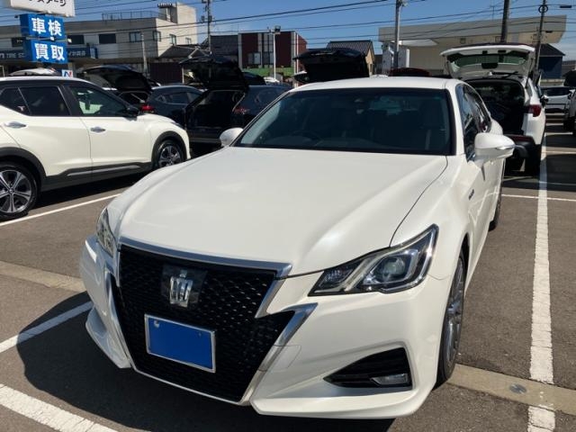 TOYOTA CROWN HYBRID
