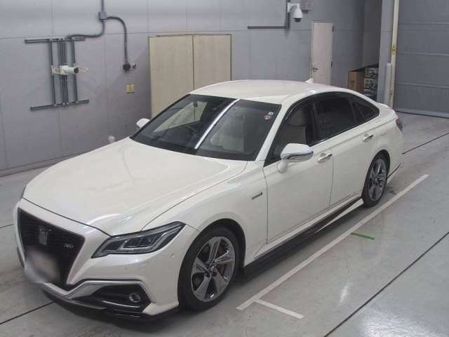 TOYOTA CROWN HYBRID
