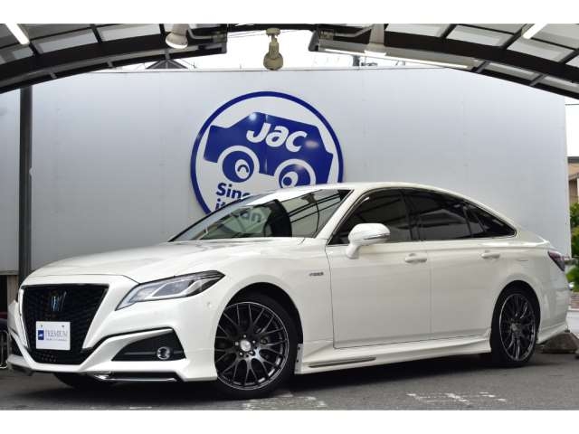 TOYOTA CROWN HYBRID