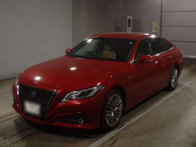 TOYOTA CROWN HYBRID