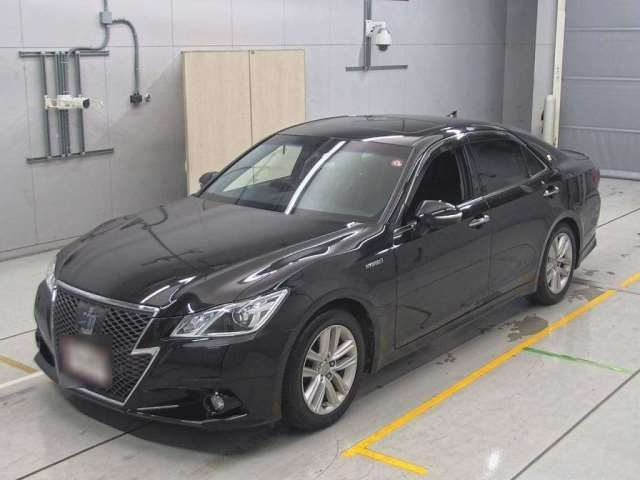 TOYOTA CROWN HYBRID