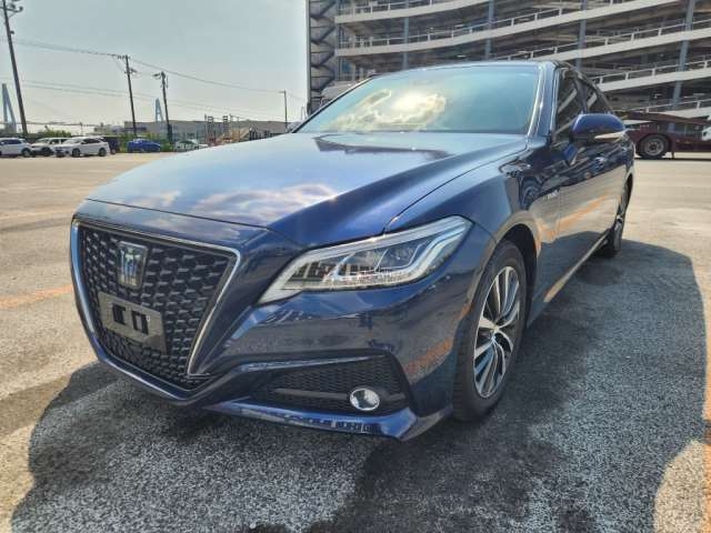TOYOTA CROWN HYBRID