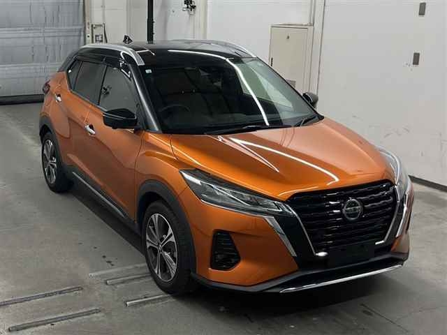 NISSAN KICKS