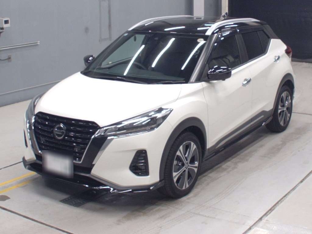 NISSAN KICKS
