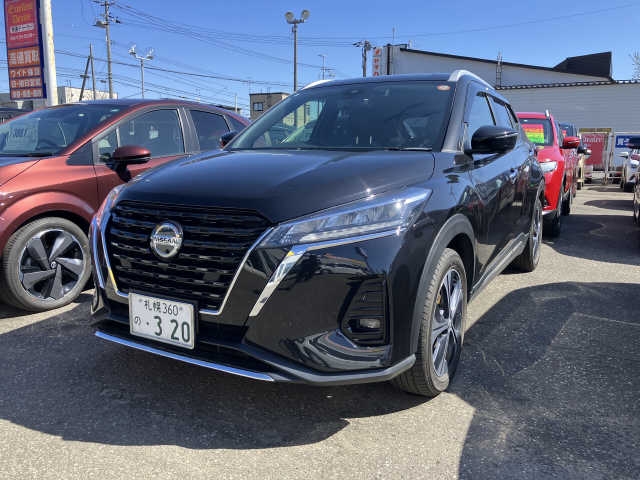 NISSAN KICKS