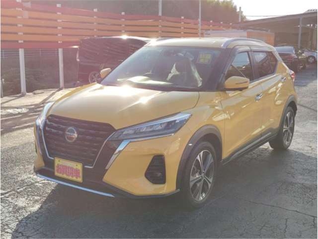 NISSAN KICKS