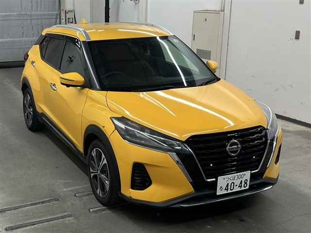 NISSAN KICKS