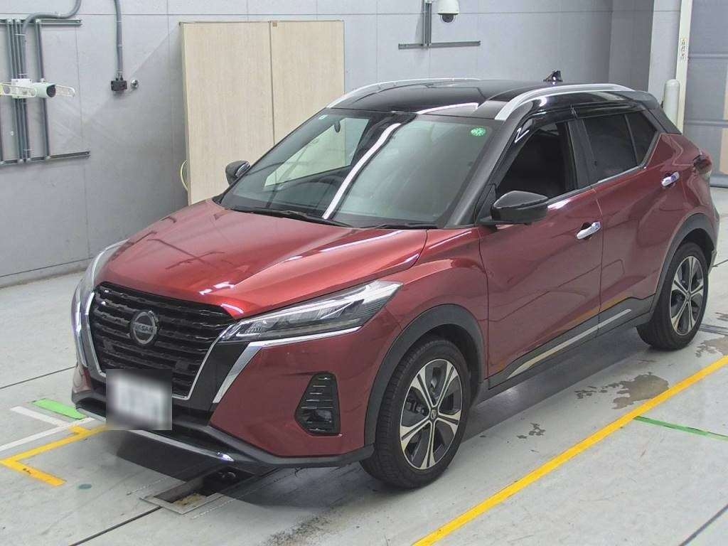 NISSAN KICKS
