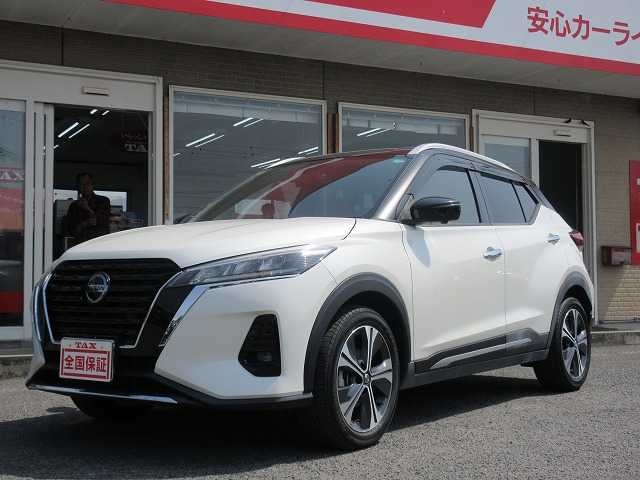 NISSAN KICKS