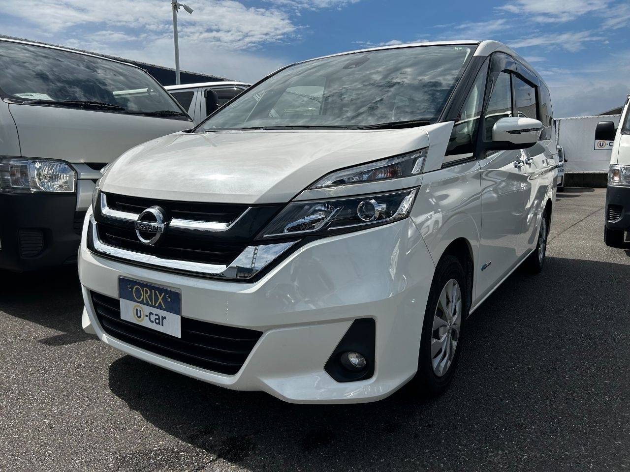 NISSAN SERENA