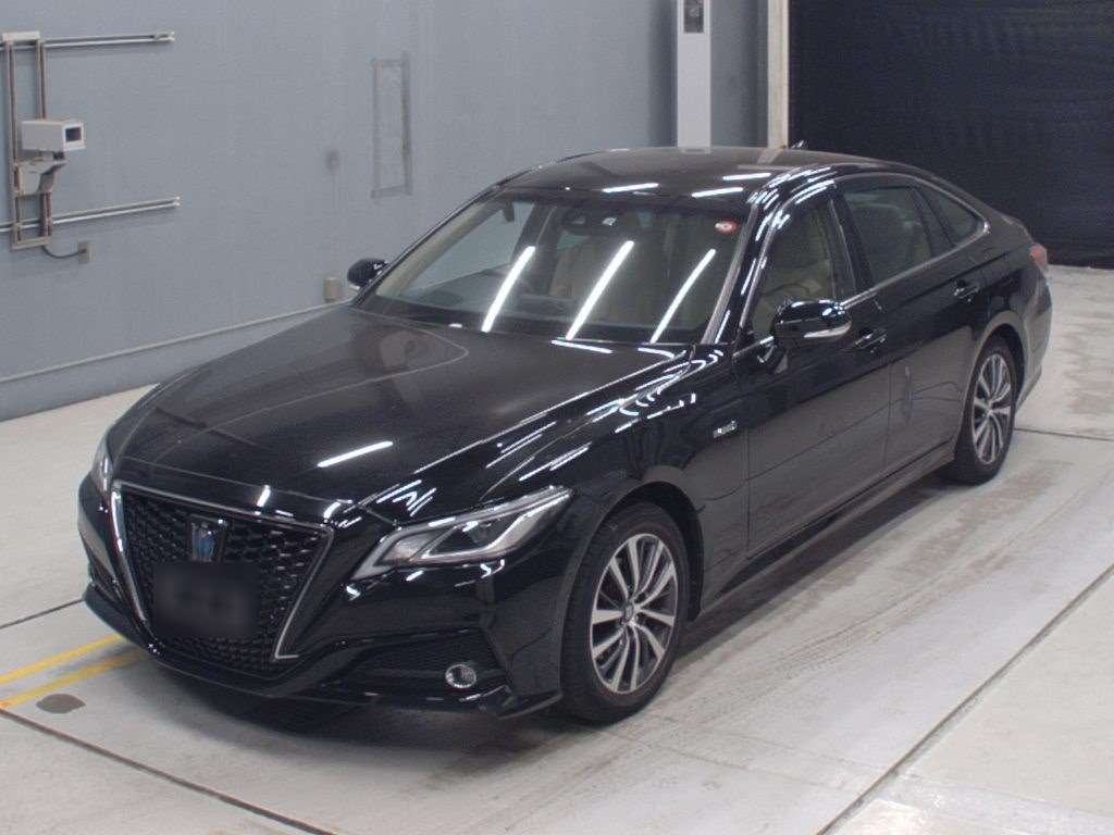 TOYOTA CROWN HYBRID