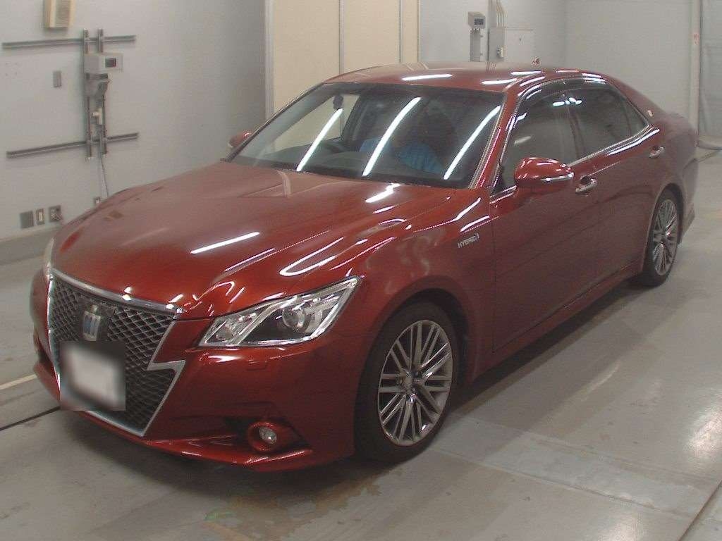 TOYOTA CROWN HYBRID