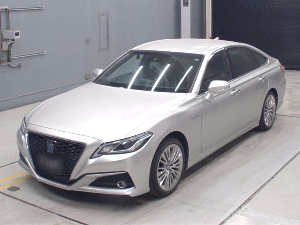 TOYOTA CROWN HYBRID