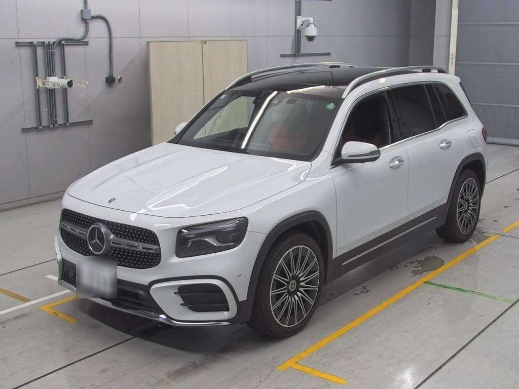 MERCEDES BENZ GLB