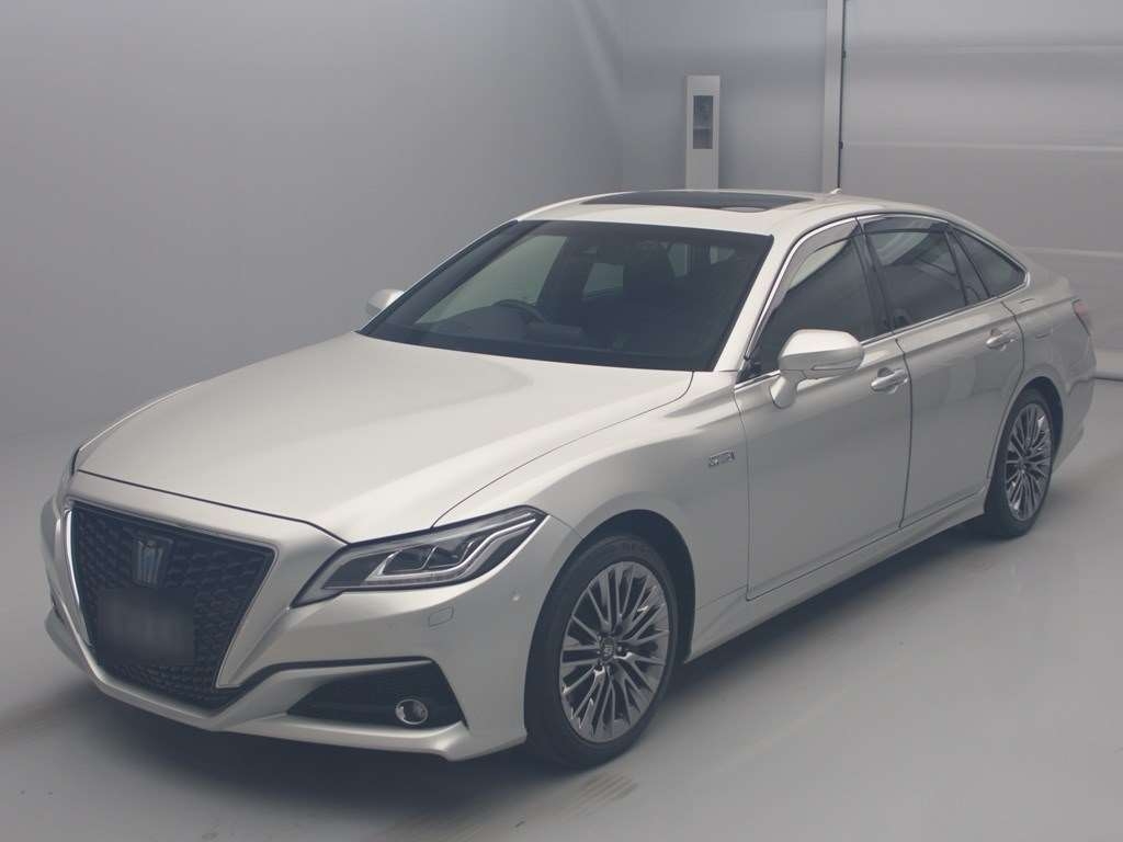 TOYOTA CROWN HYBRID