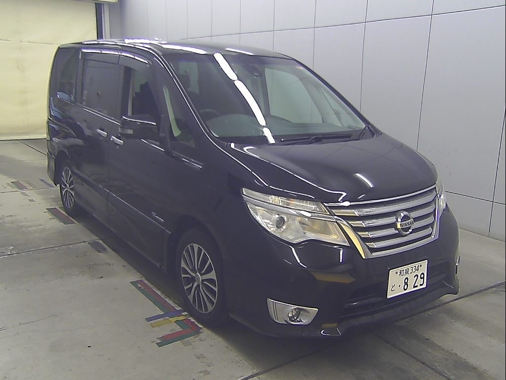 NISSAN SERENA