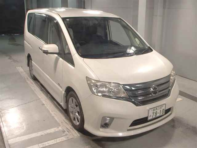 NISSAN SERENA