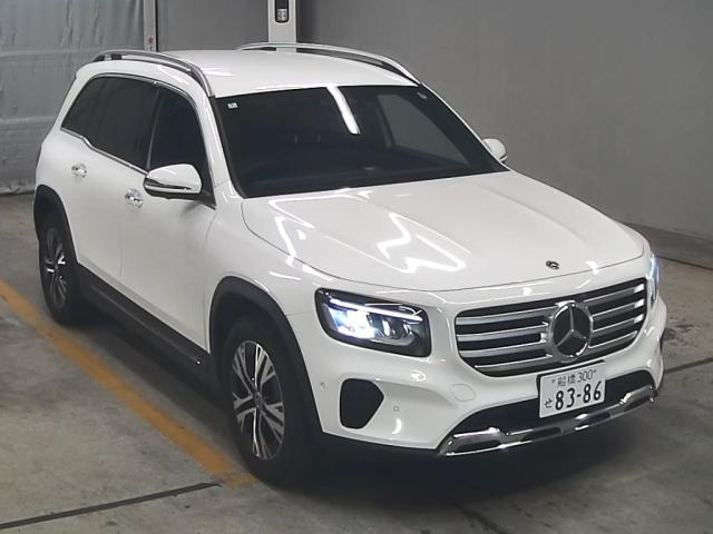 MERCEDES BENZ GLB