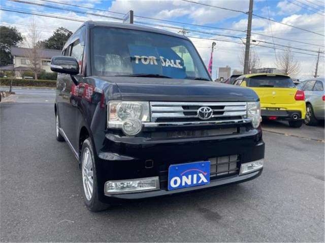 TOYOTA PIXIS SPACE
