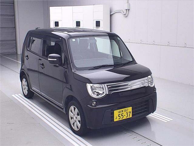SUZUKI MRWAGON