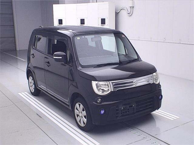 SUZUKI MRWAGON