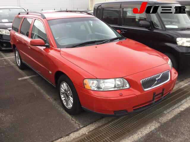 VOLVO V70