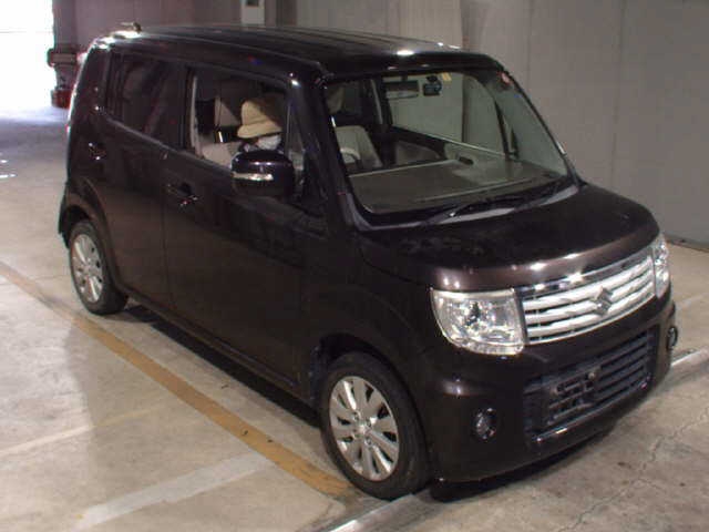 SUZUKI MRWAGON