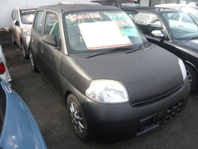 DAIHATSU ESSE