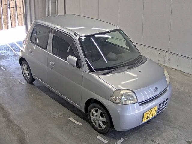 DAIHATSU ESSE
