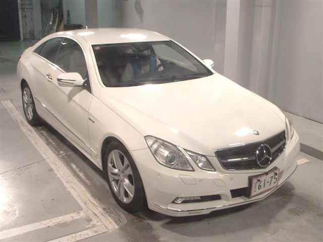 MERCEDES BENZ E CLASS