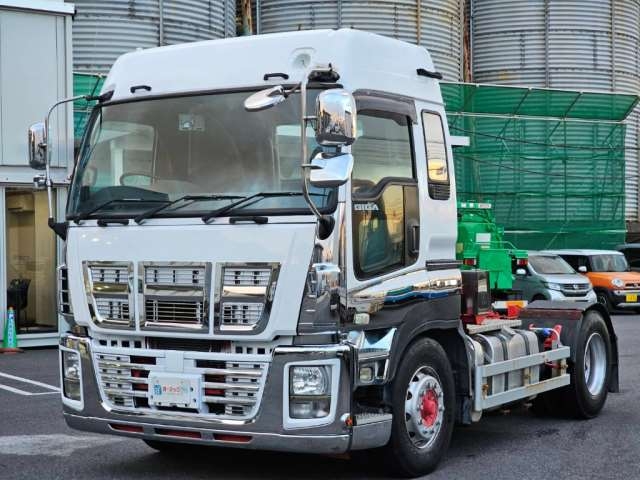 ISUZU GIGA