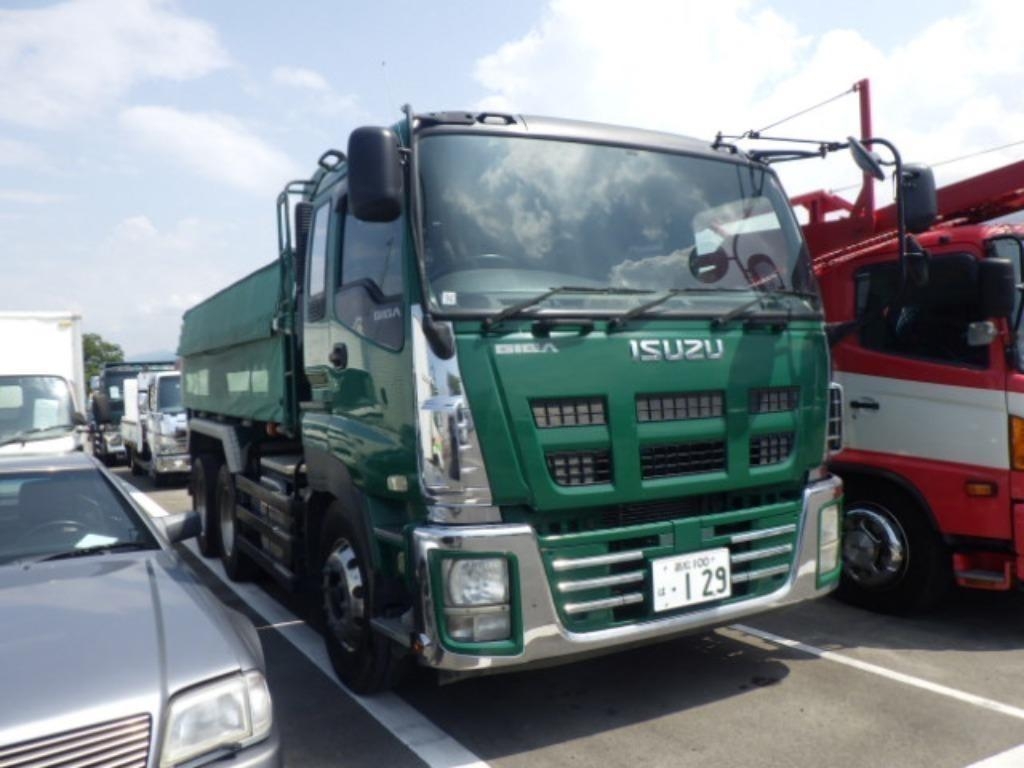 ISUZU GIGA