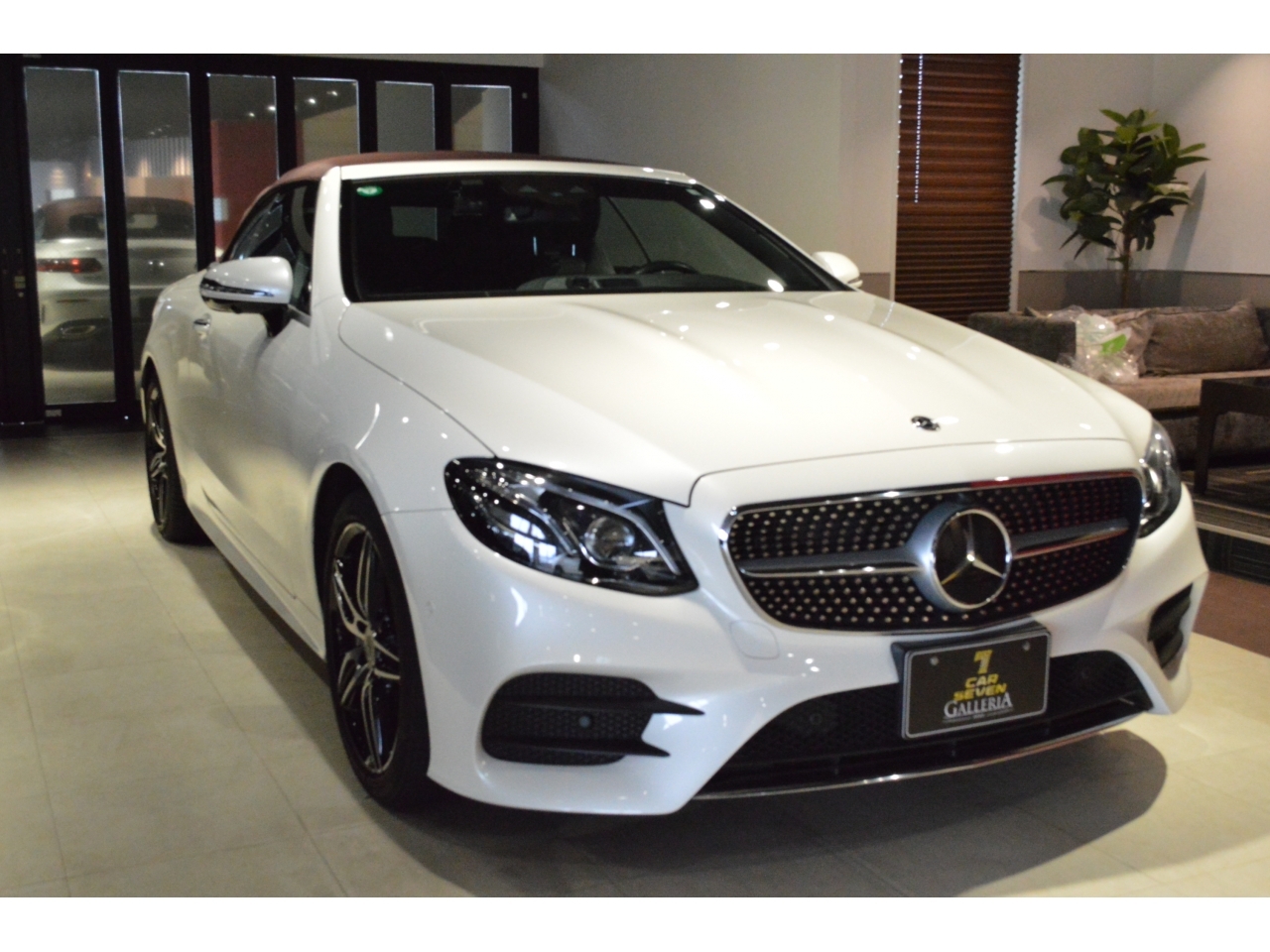 MERCEDES BENZ E CLASS