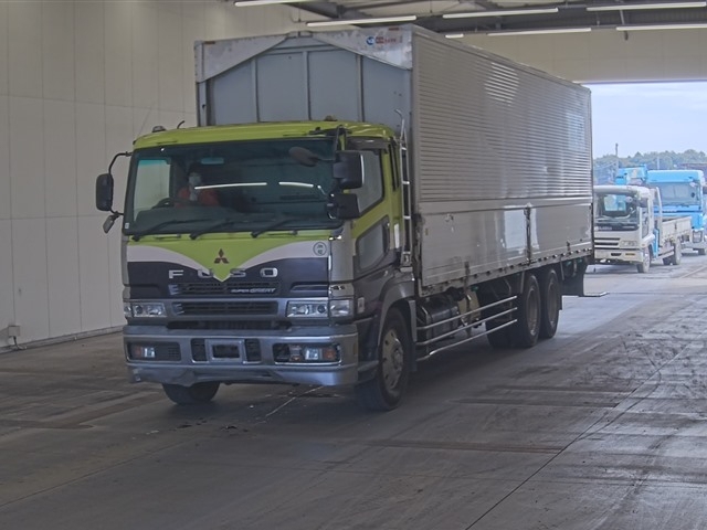 MITSUBISHI FUSO SUPER GREAT
