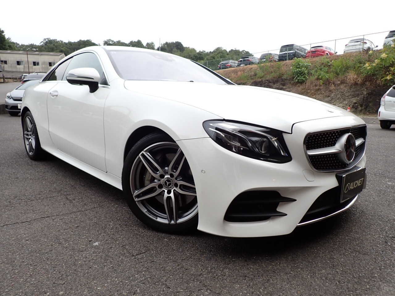 MERCEDES BENZ E CLASS