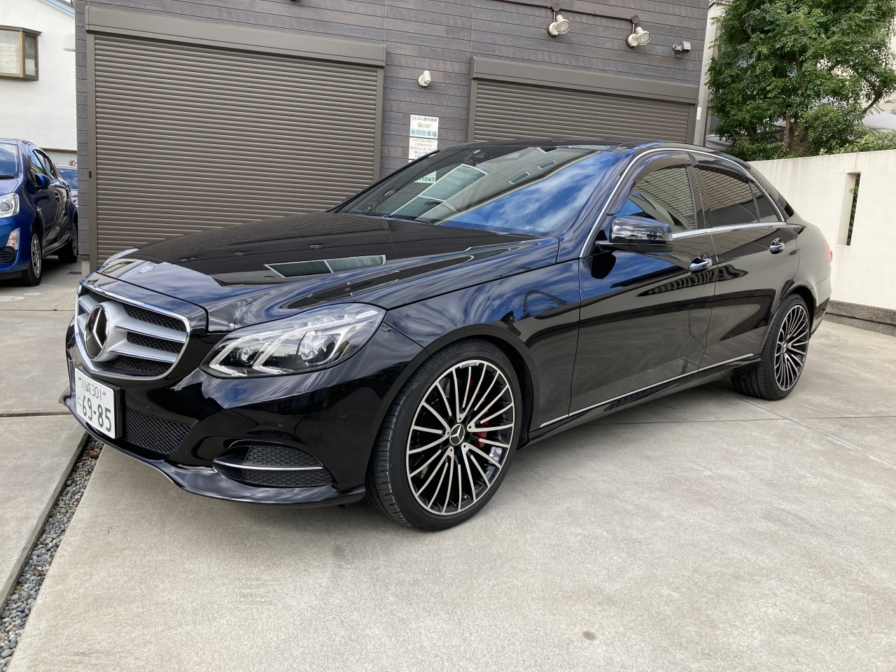 MERCEDES BENZ E CLASS