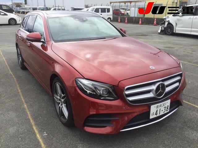 MERCEDES BENZ E CLASS