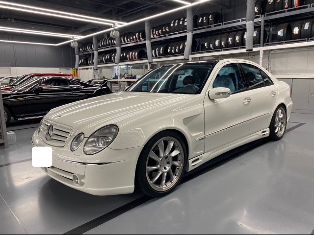 MERCEDES BENZ E CLASS