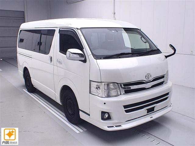 TOYOTA REGIUS ACE