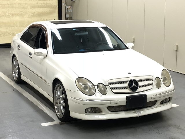 MERCEDES BENZ E CLASS