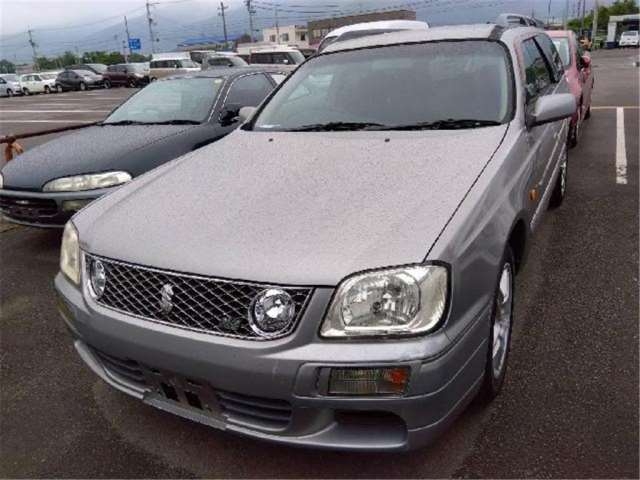 NISSAN STAGEA