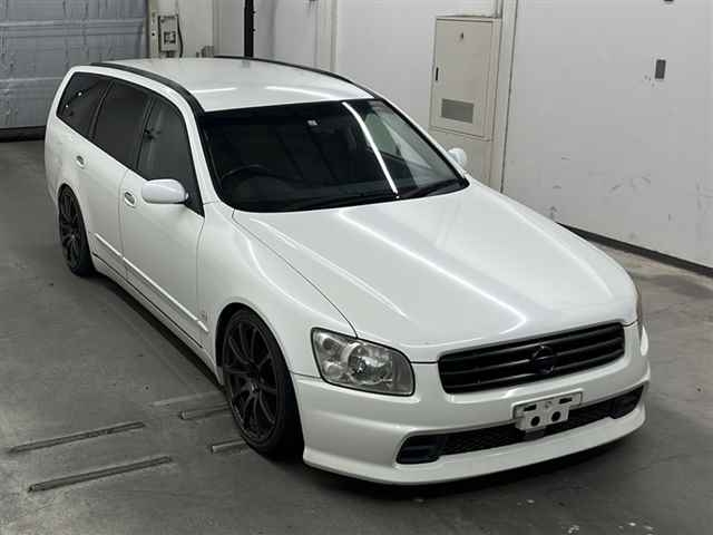 NISSAN STAGEA