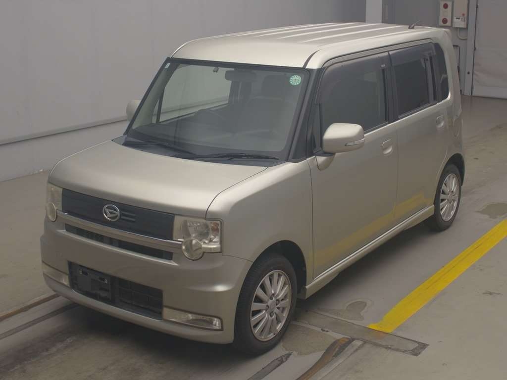 DAIHATSU MOVE CONTE