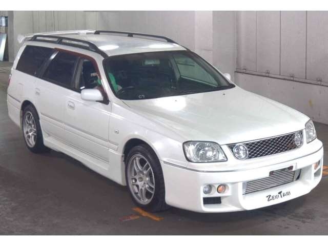 NISSAN STAGEA
