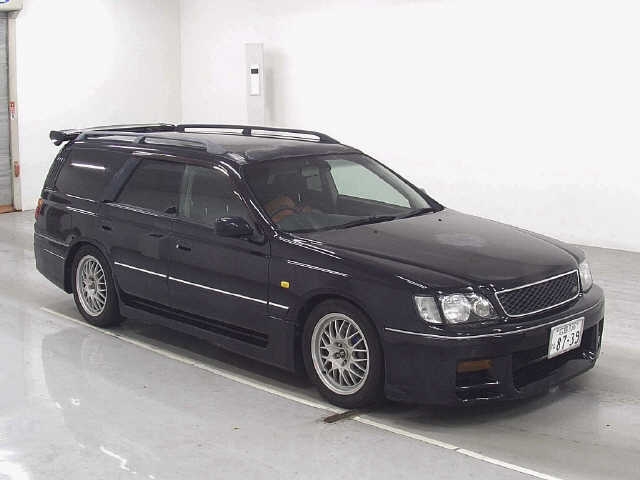 NISSAN STAGEA